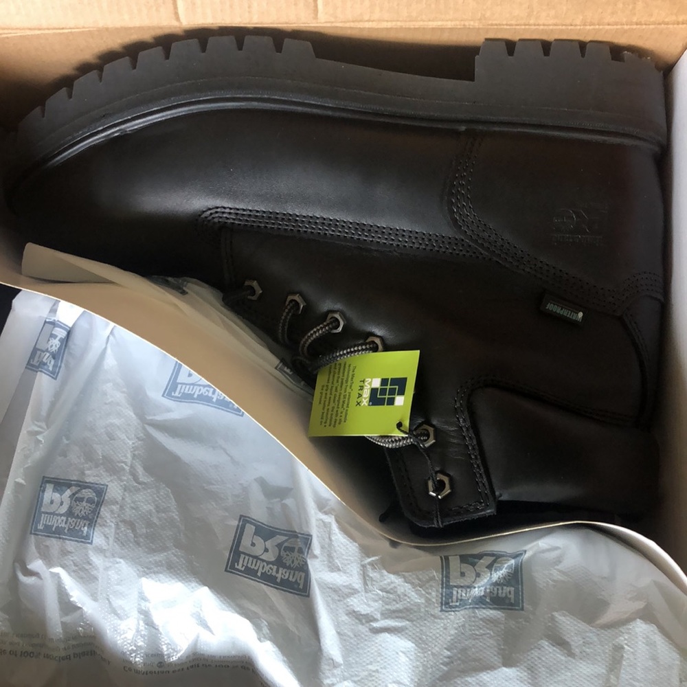 Men Timberland Work Boot - Picture 2 of 4